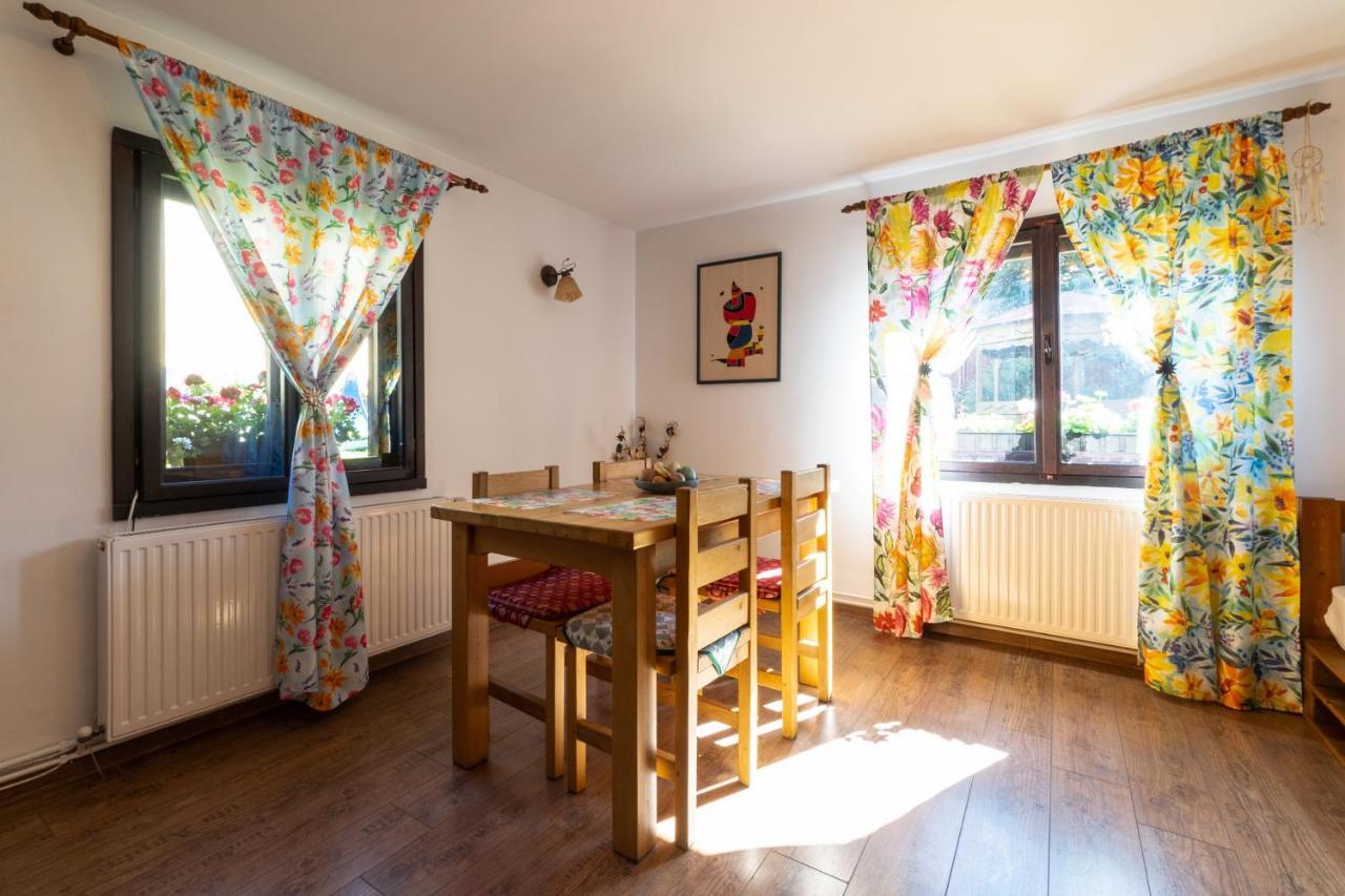 Sunset Cottage Brasov Exterior photo